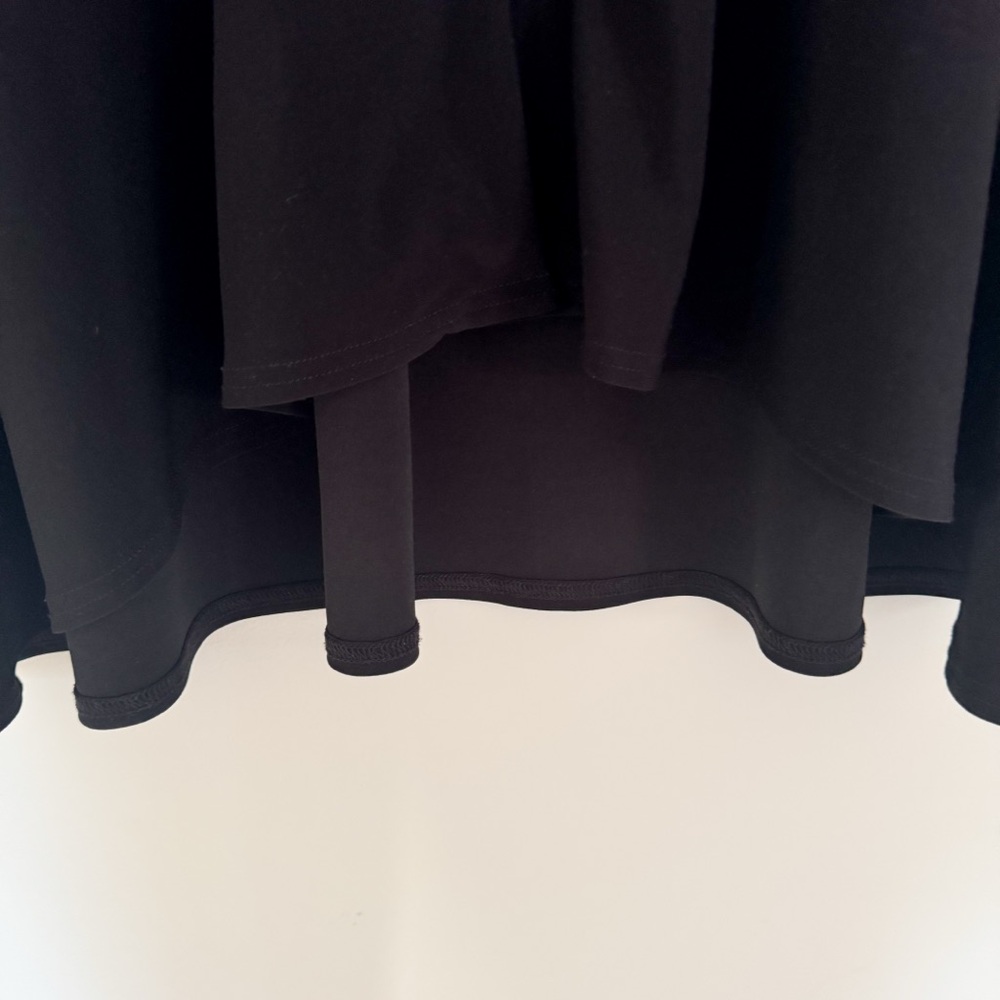 Sympli Black Duo Diva Tunic Top Buttons V Neck Blouse Flowy Comfortable Size 12 - Picture 4 of 10
